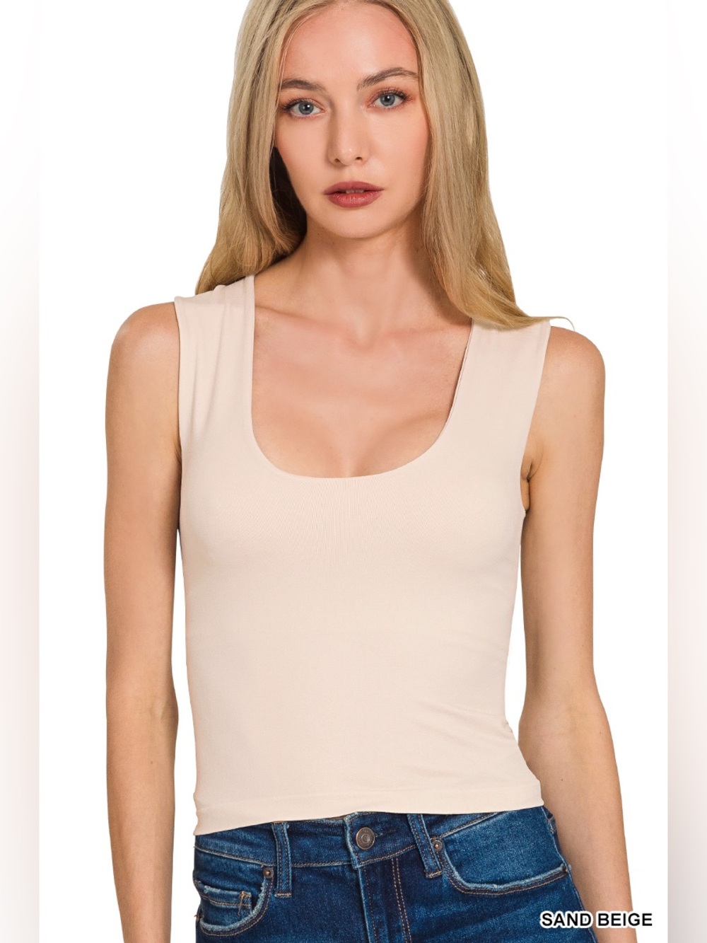 Zenana U-NECK SEAMLESS CROPPED TANK TOP WITH BUILT IN BRA